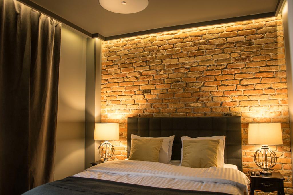 Uniejow Apartments Bagian luar foto