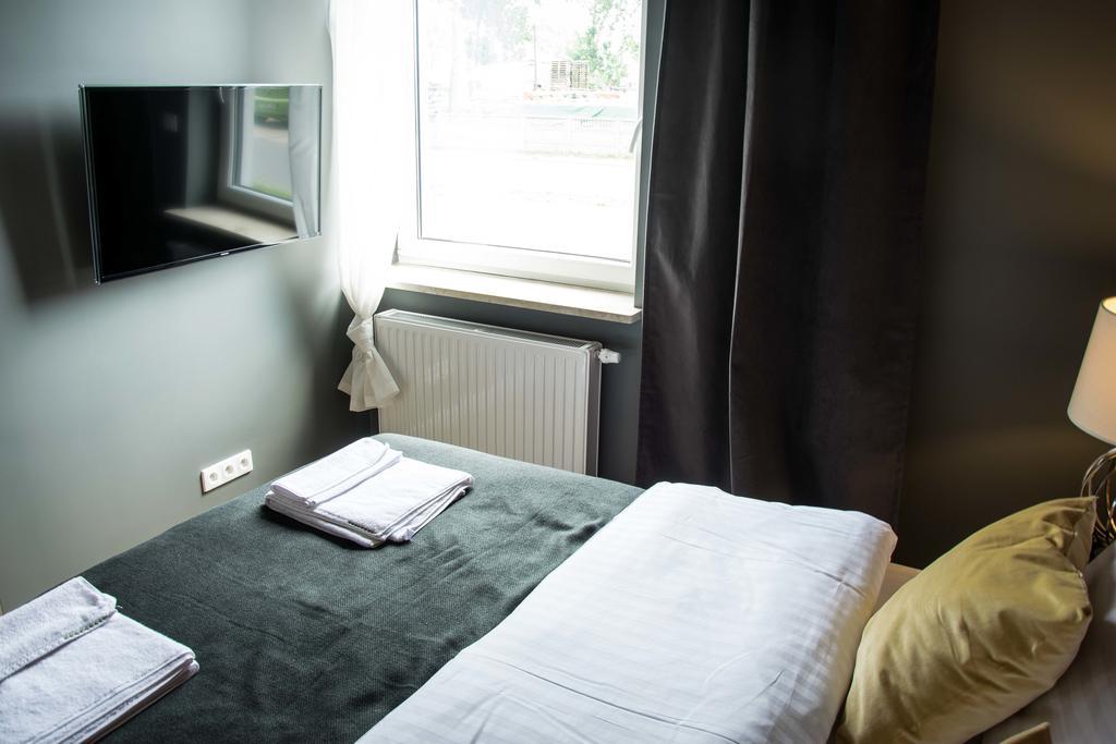 Uniejow Apartments Bagian luar foto